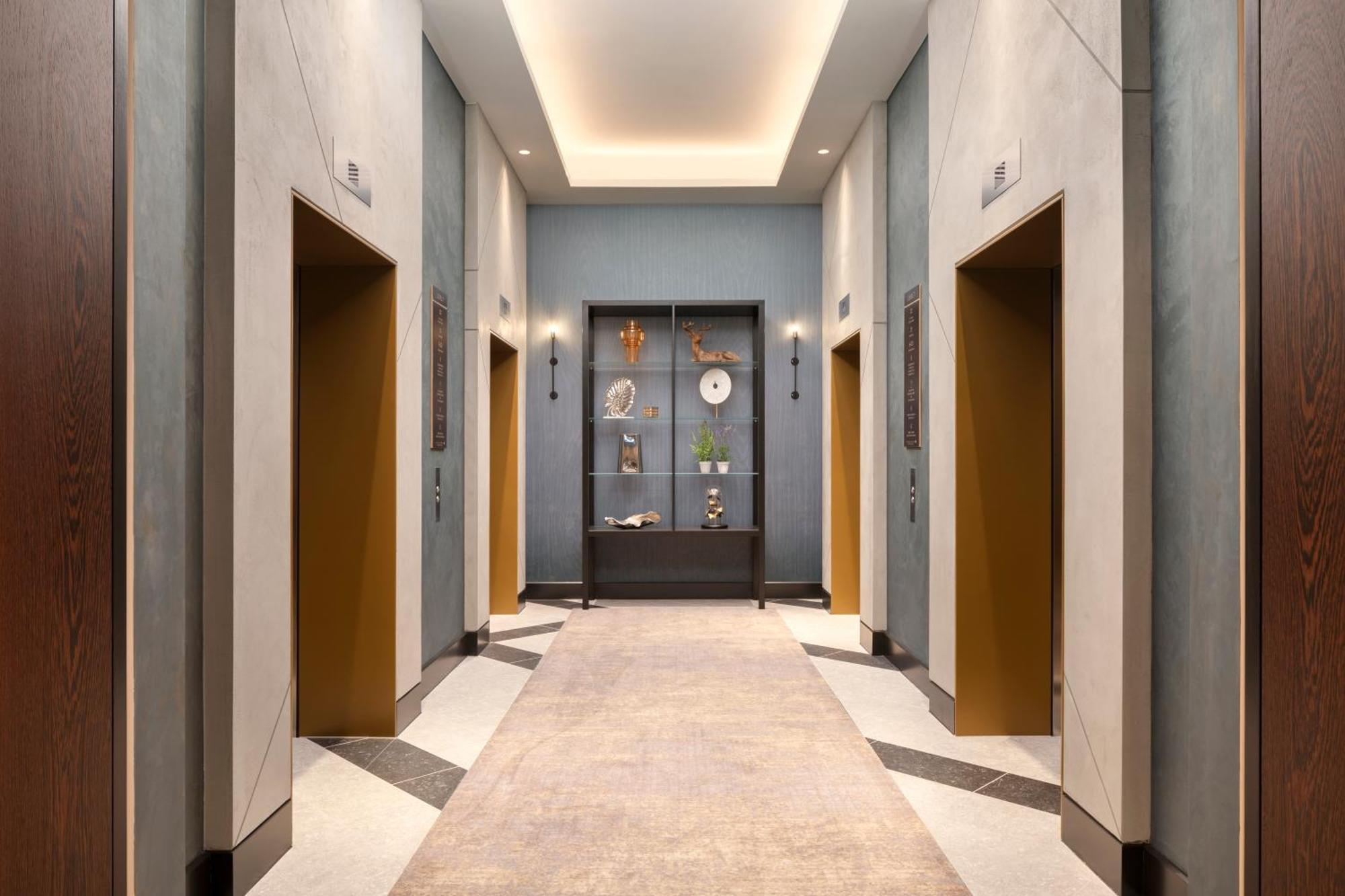 Hilton Woking Hotel Ngoại thất bức ảnh