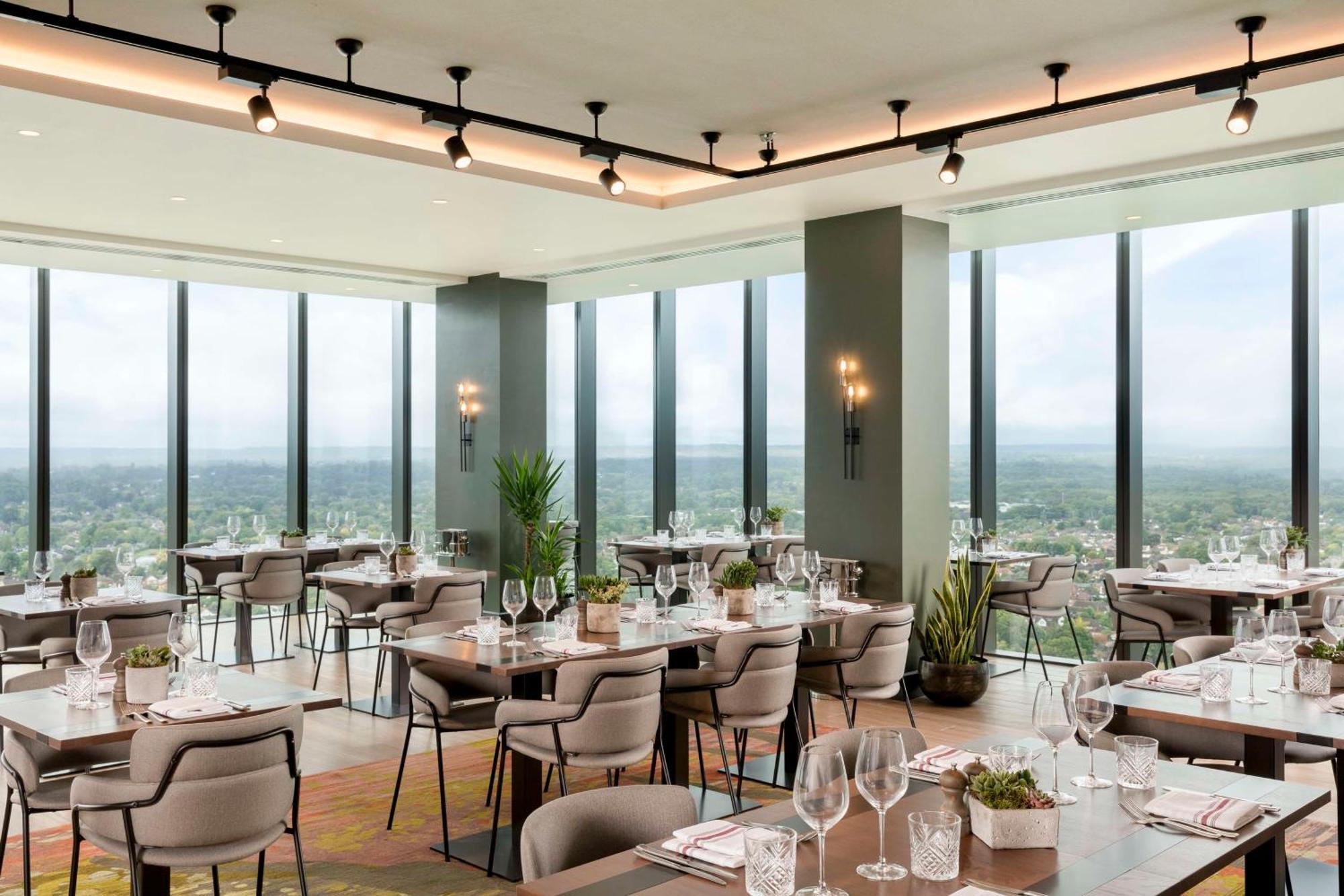 Hilton Woking Hotel Ngoại thất bức ảnh